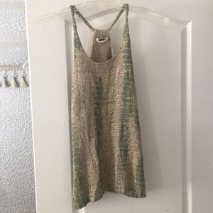 MissMe sleeveless sweater top.